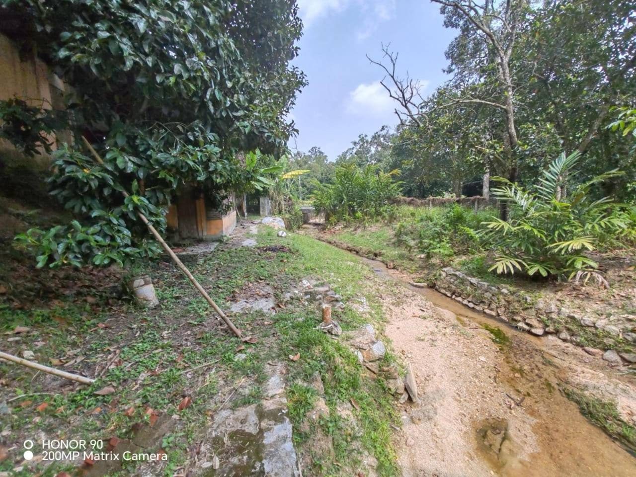 Tanah Pertanian Ulu Sungai Machang Lenggeng 0.92 Ekar Freehold Ada Sungai