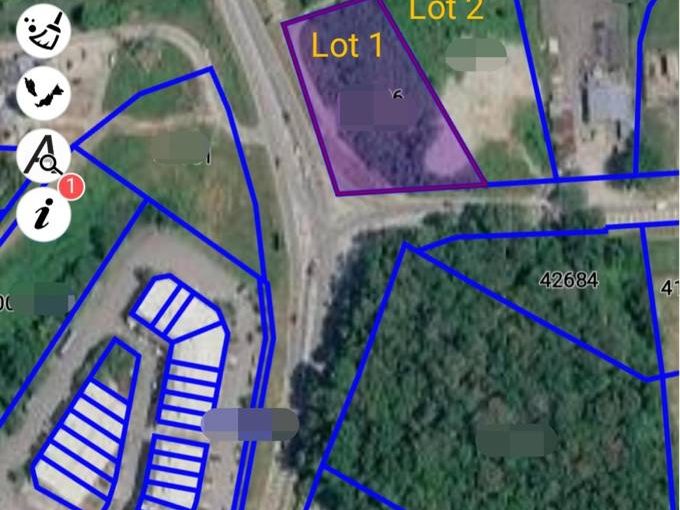 Tanah Komersial Sepang 1.9 Ekar 82,774 Kaki Persegi Tepi Jalan Utama