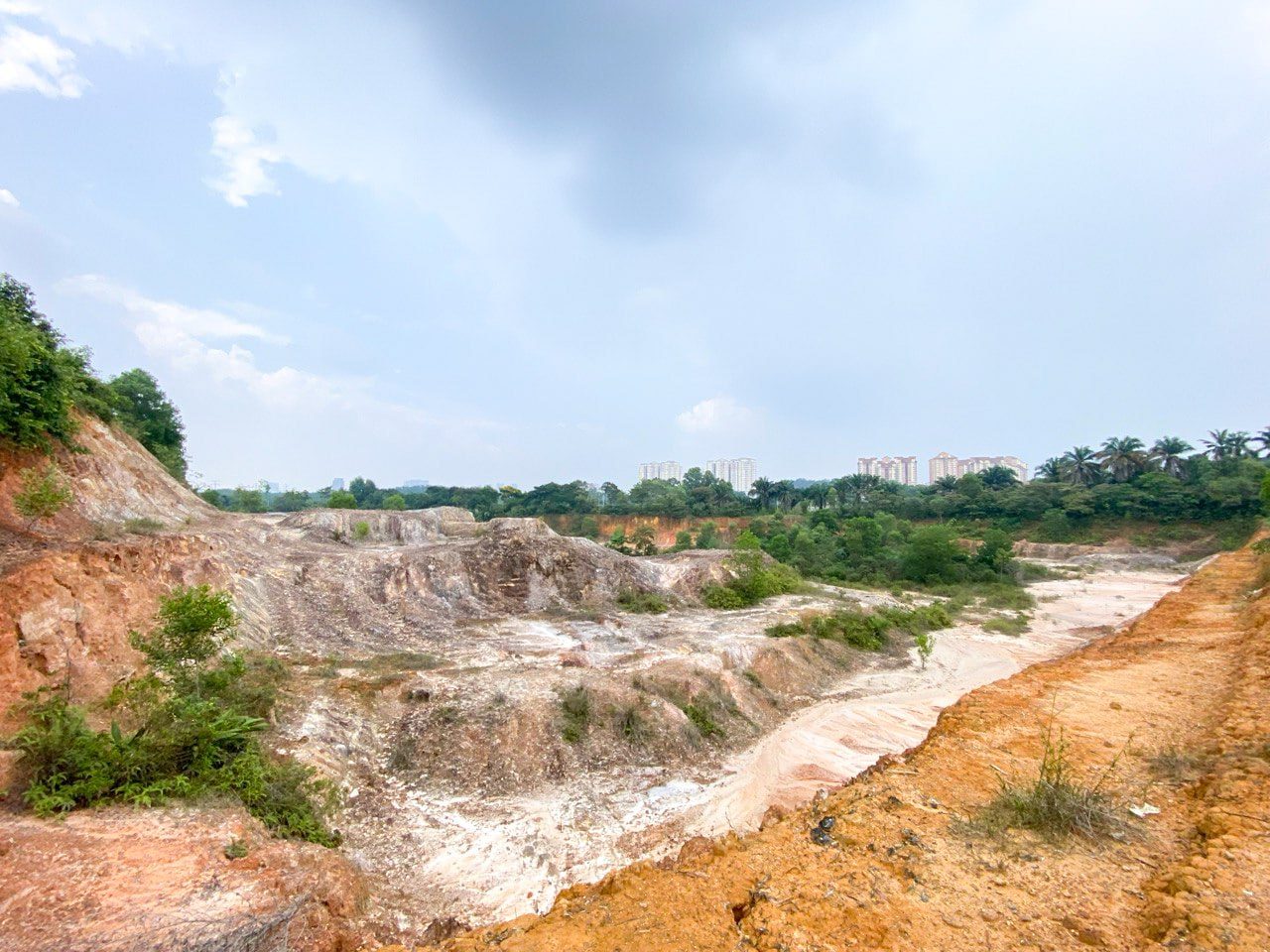 Tanah Bukit Damar 5.4 Ekar Bersebelahan MEX2