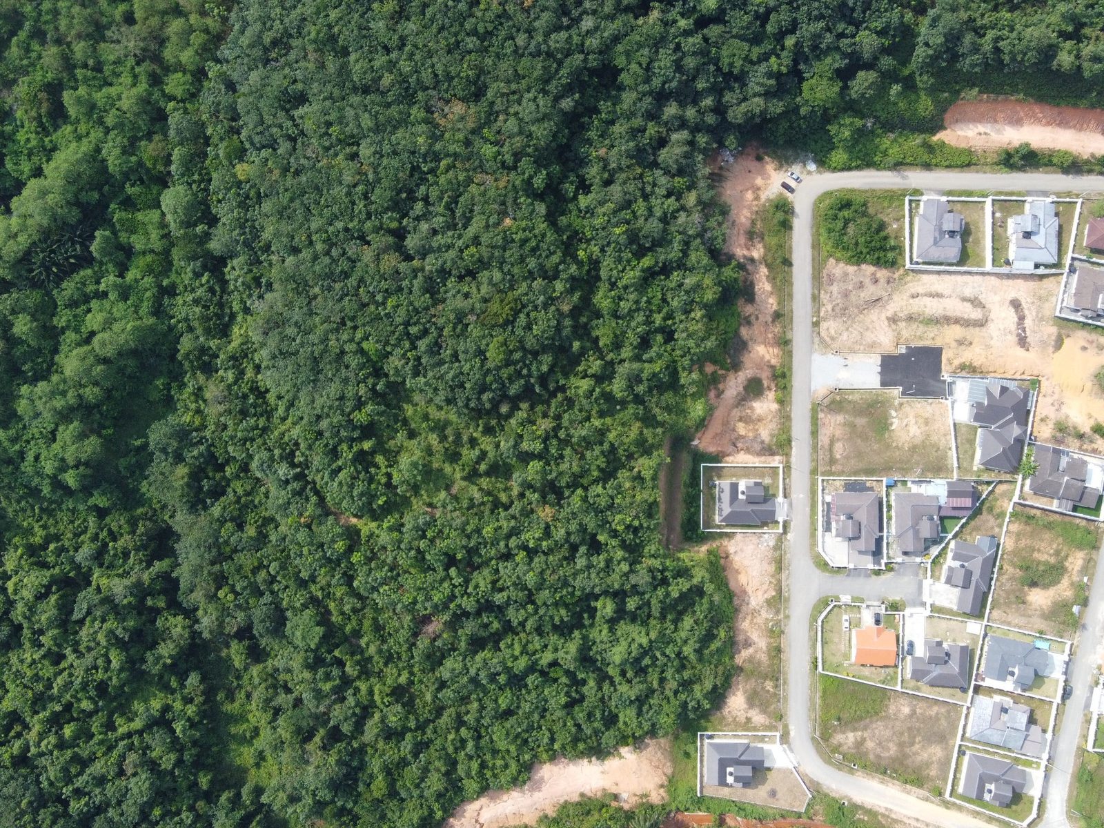 Tanah Pembangunan Sungai Merab Tengah 6.34 Ekar
