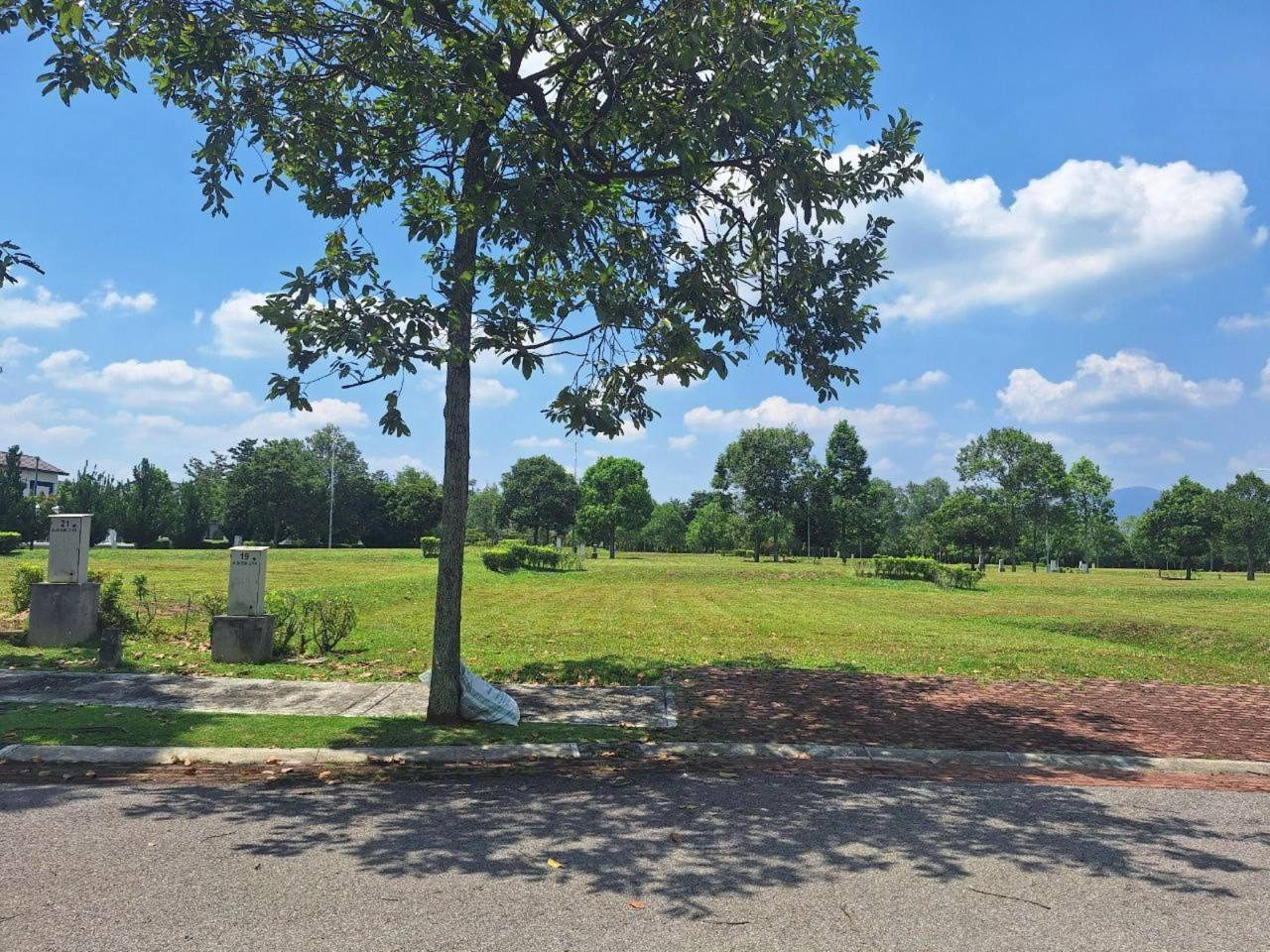 Tanah Banglo 6,500 Kaki Persegi Freehold Eco Majestic Semenyih