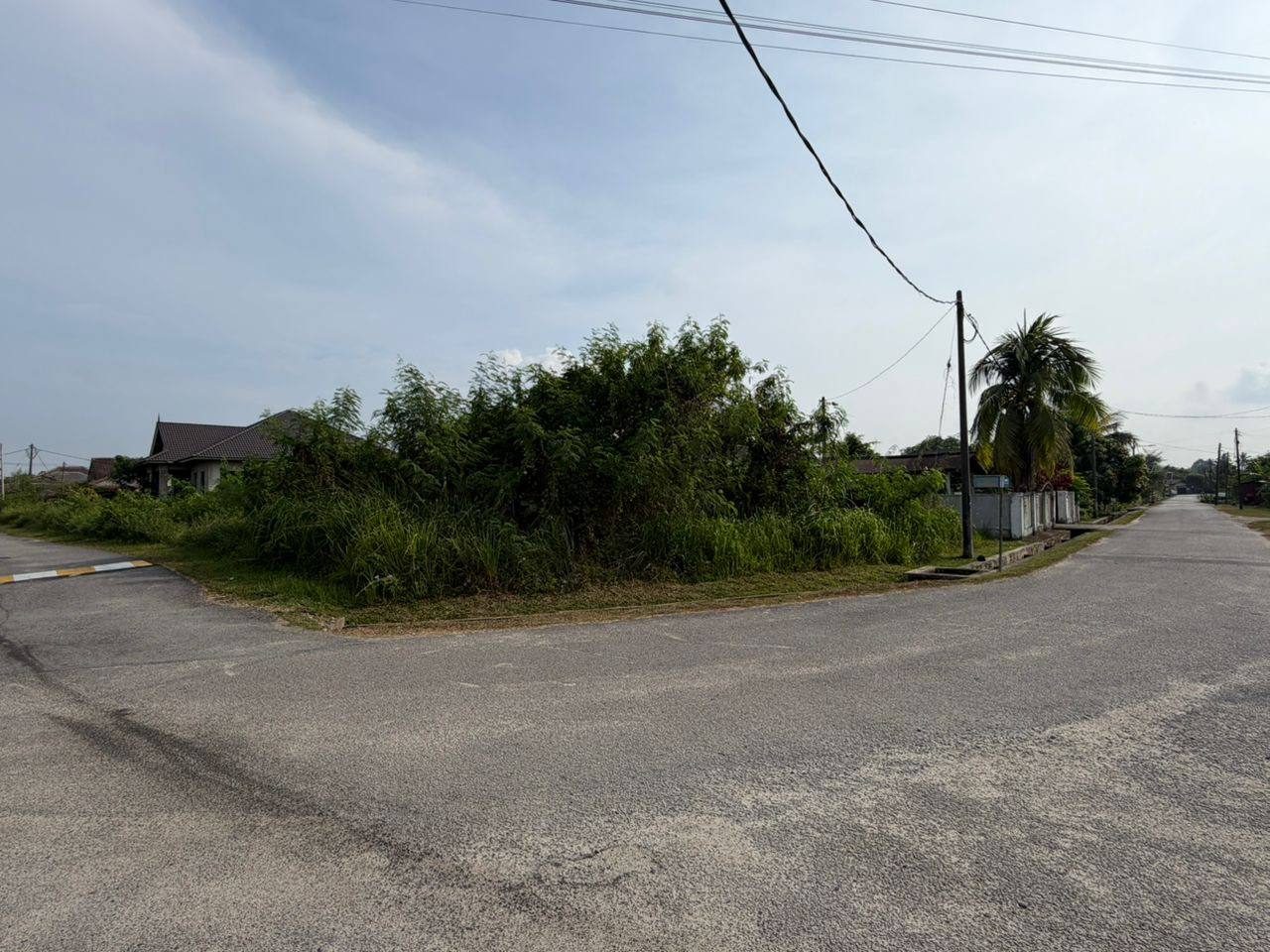 Tanah Lot Banglo 6,275 Kaki Persegi Freehold Gong Pauh Kemaman