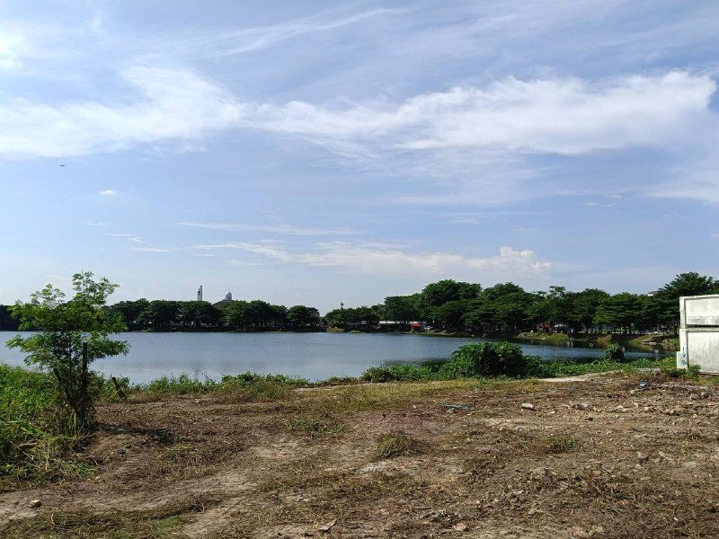Lot Banglo 12,000 Kaki Persegi Untuk Dijual Kampung Seri Aman Hilir Petaling Selangor Pemandangan Tasik