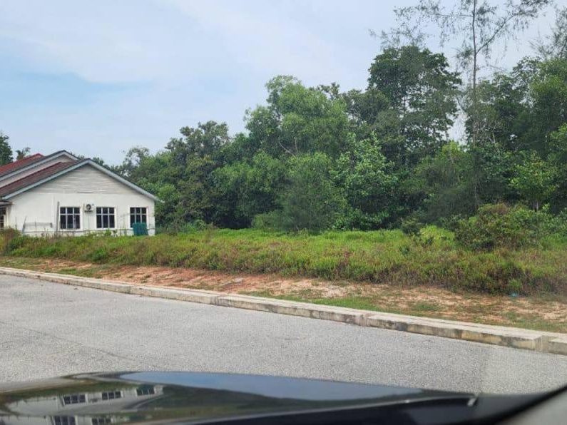 Tanah Banglo 5834 sqft Kempadang Kuantan Pahang Freehold Dekat Pantai