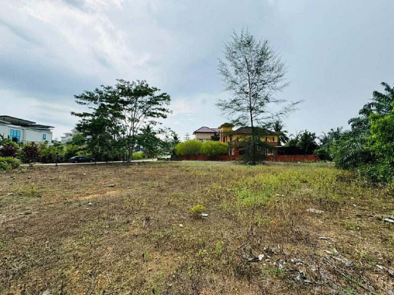 Tanah Lot Banglo Kulim Golf Resort untuk Dijual