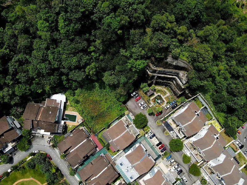Corner Bungalow Lot Taman Saujana Suria Kajang