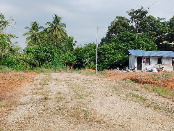 Tanah Bangunan 8,040 Kaki Persegi Geran Individu Pegoh AlorGajah Melaka