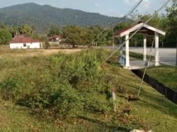 Tanah 2 Ekar Tepi Jalan Besar Untuk Disewa Di Kota, Rembau, Negeri Sembilan