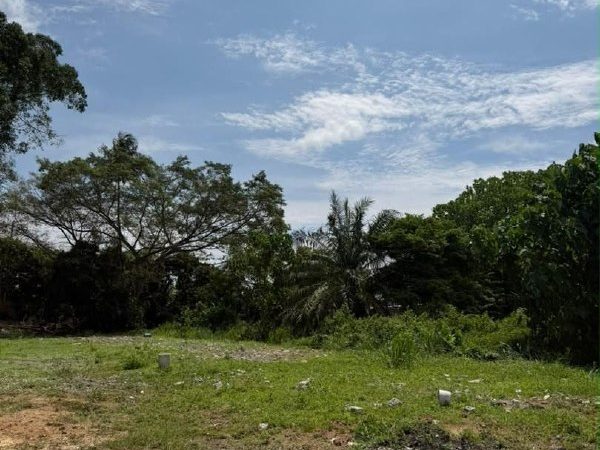 Tanah Lot Banglo 10,779 Kaki Persegi Open Title FELDA LBJ Labu Seremban
