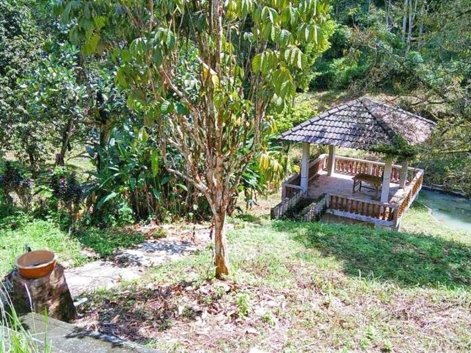 Tanah 2.8 Ekar Batu 14 Hulu Langat ā Freehold