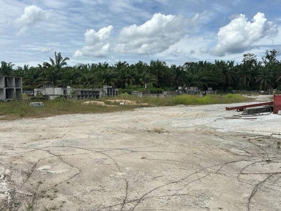 Tanah Industri 5.93 Ekar Jalan Changkat Jong Teluk Intan Perak Untuk Disewa