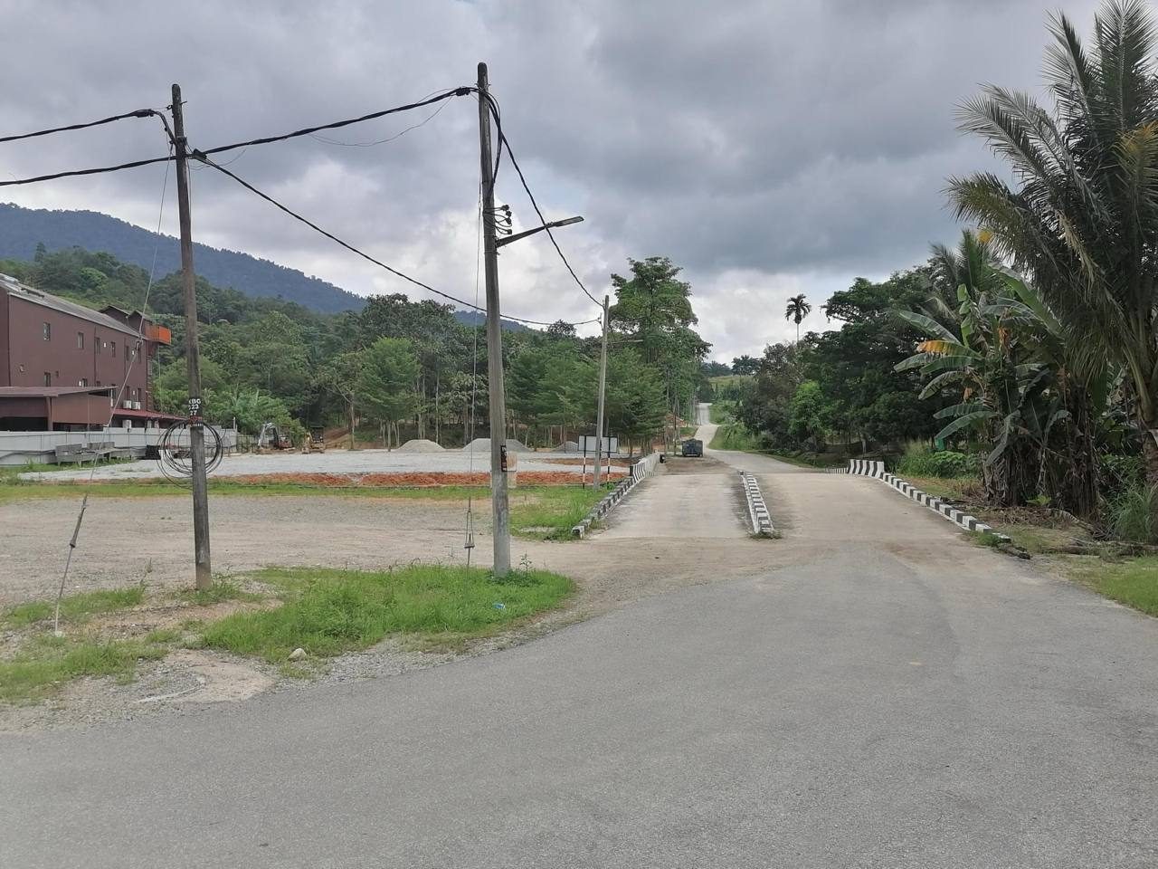 Tanah Pertanian 2 Ekar Broga Semenyih Selangor Freehold Beside Paradise Valley Near LEKAS Highway
