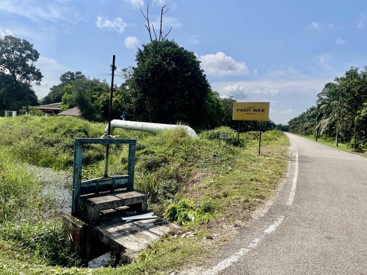 Tanah 3 Ekar Parit Wir Teluk Kerang Pontian Johor Freehold Sawit Depan Jalan Besar