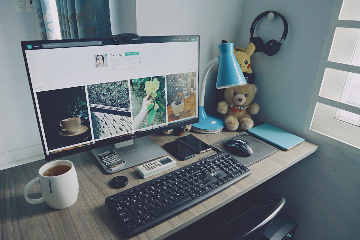 Ultra-Wide Monitor 34"